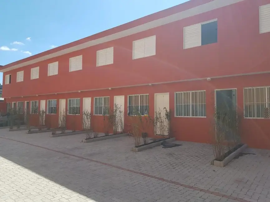 Foto 2 de Casa de Condomínio com 2 quartos à venda em Jardim São João, Jandira - SP