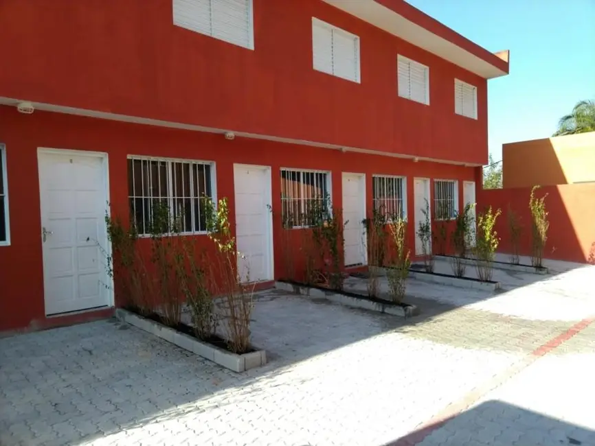 Foto 1 de Casa de Condomínio com 2 quartos à venda em Jardim São João, Jandira - SP