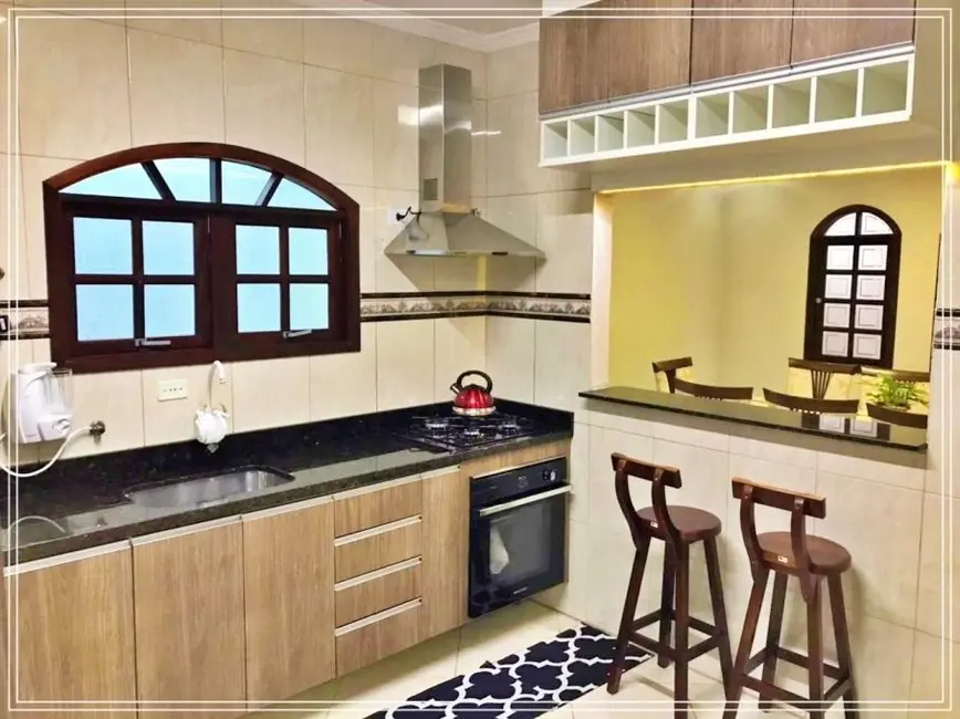 Sobrado com 3 quartos à venda, 115m2 em Jaguaribe, Osasco - SP - imagem 7 Foto 7 de Sobrado com 3 quartos à venda, 115m2 em Jaguaribe, Osasco - SP