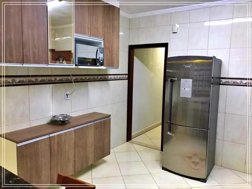 Sobrado com 3 quartos à venda, 115m2 em Jaguaribe, Osasco - SP - imagem 8 Foto 8 de Sobrado com 3 quartos à venda, 115m2 em Jaguaribe, Osasco - SP