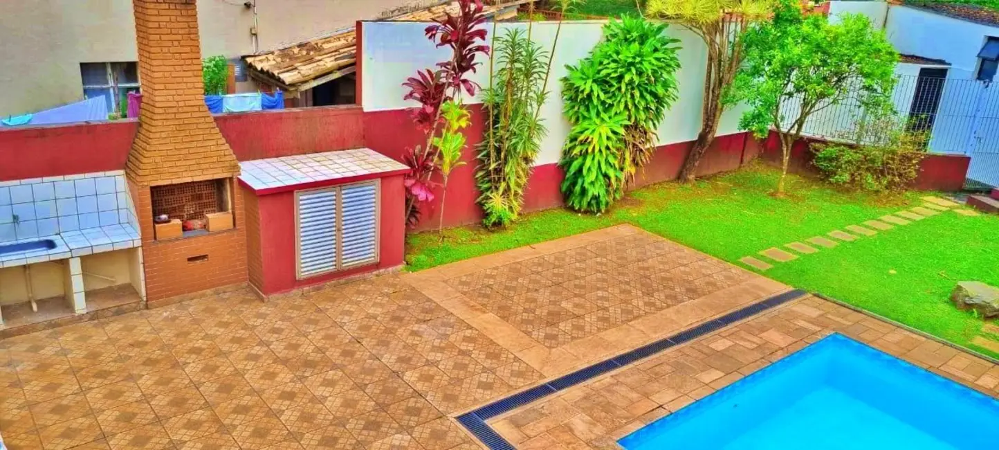 Foto 4 de Casa de Condomínio com 4 quartos para alugar em Jardim do Golf I, Jandira - SP