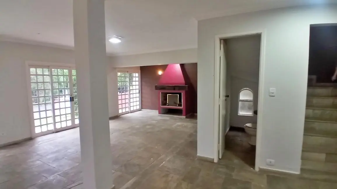 Foto 8 de Casa de Condomínio com 4 quartos para alugar em Jardim do Golf I, Jandira - SP