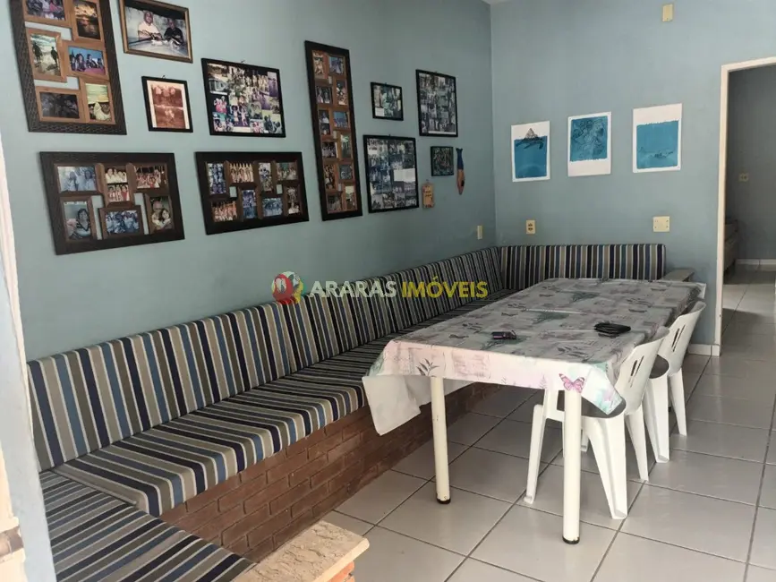 Foto 2 de Casa com 6 quartos à venda, 177m2 em Bertioga - SP