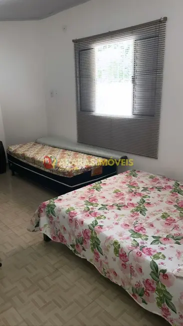 Foto 8 de Casa com 2 quartos à venda, 119m2 em Bertioga - SP
