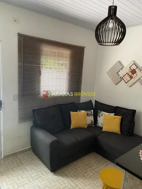 Foto 2 de Casa com 2 quartos à venda, 119m2 em Bertioga - SP