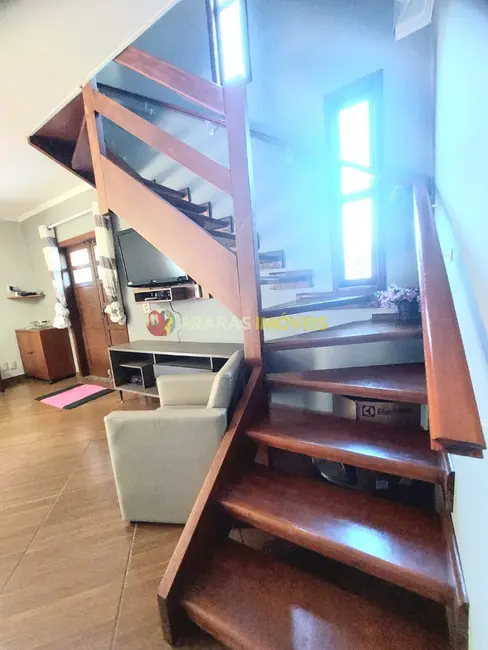 Casa de Condomínio com 3 quartos à venda, 70m2 em Centro, Bertioga - SP - imagem 2 Foto 2 de Casa de Condomínio com 3 quartos à venda, 70m2 em Centro, Bertioga - SP