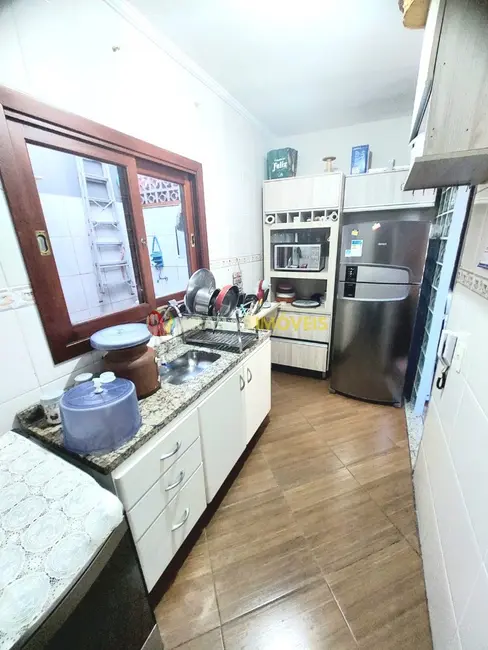 Casa de Condomínio com 3 quartos à venda, 70m2 em Centro, Bertioga - SP - imagem 3 Foto 3 de Casa de Condomínio com 3 quartos à venda, 70m2 em Centro, Bertioga - SP