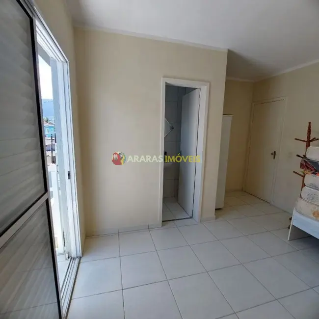 Foto 8 de Casa de Condomínio com 3 quartos à venda, 95m2 em Bertioga - SP
