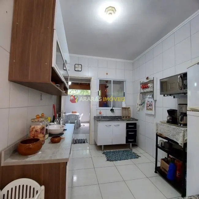 Foto 3 de Casa de Condomínio com 3 quartos à venda, 95m2 em Bertioga - SP