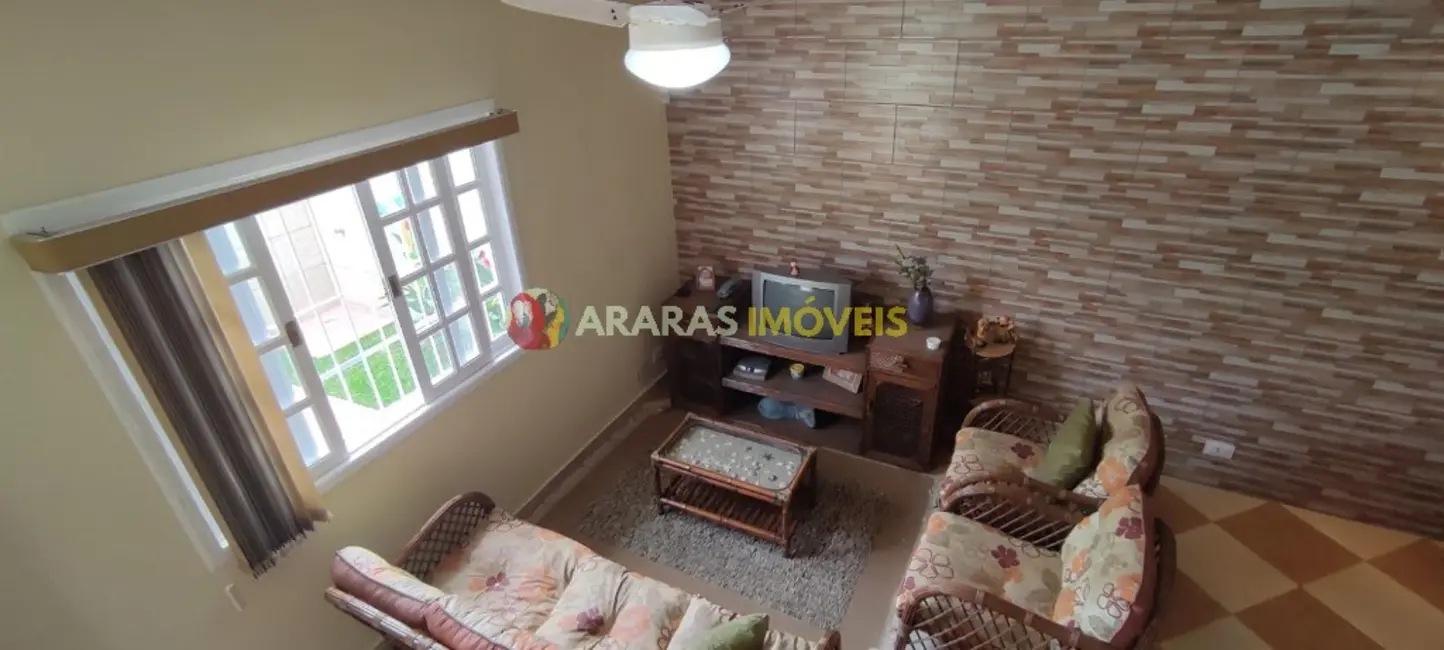 Casa com 4 quartos à venda, 107m2 em Centro, Bertioga - SP - imagem 7 Foto 7 de Casa com 4 quartos à venda, 107m2 em Centro, Bertioga - SP