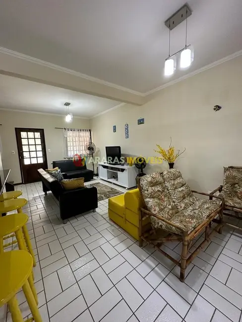 Foto 2 de Casa de Condomínio com 3 quartos à venda, 98m2 em Bertioga - SP