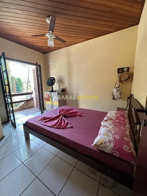 Foto 8 de Casa de Condomínio com 3 quartos à venda, 98m2 em Bertioga - SP