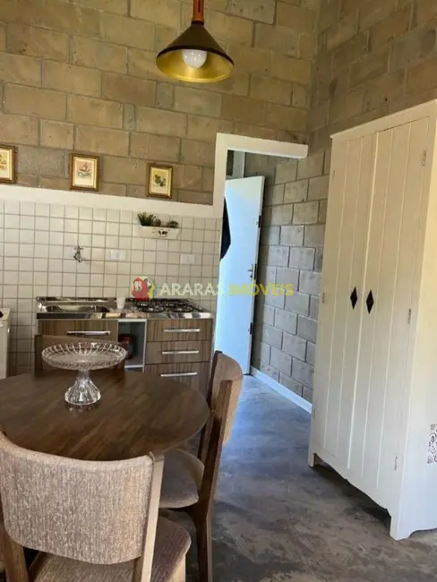 Foto 4 de Casa com 1 quarto à venda, 50m2 em Sao Bento Do Sapucai - SP