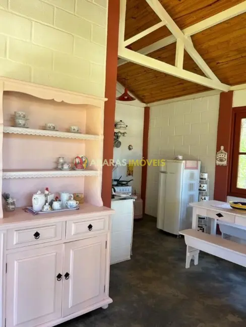 Foto 3 de Casa com 1 quarto à venda, 50m2 em Sao Bento Do Sapucai - SP