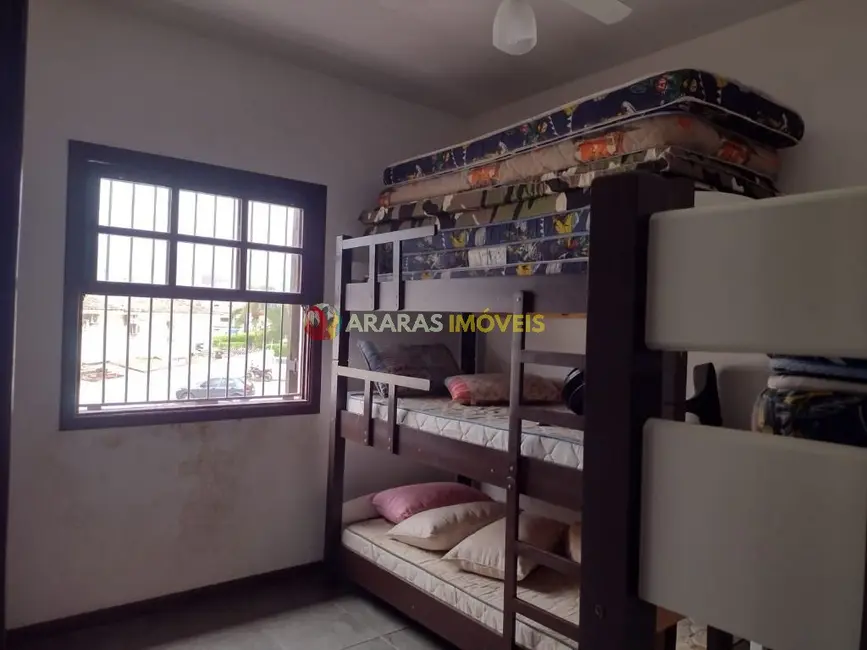 Foto 5 de Casa de Condomínio com 2 quartos à venda, 80m2 em Bertioga - SP
