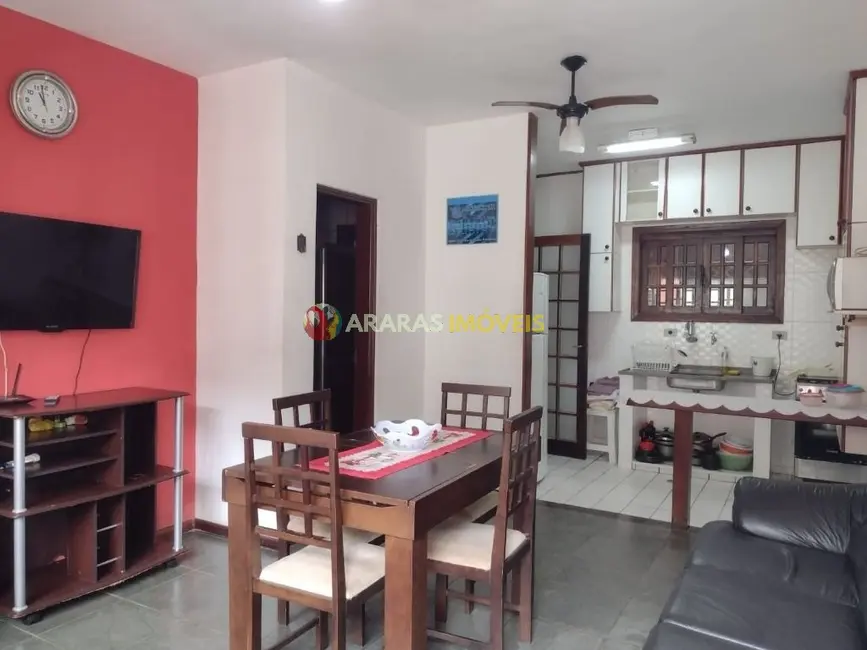 Foto 2 de Casa de Condomínio com 2 quartos à venda, 80m2 em Bertioga - SP