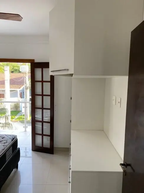 Casa com 6 quartos à venda, 336m2 em Riviera de São Lourenço, Bertioga - SP - imagem 8 Foto 8 de Casa com 6 quartos à venda, 336m2 em Riviera de São Lourenço, Bertioga - SP