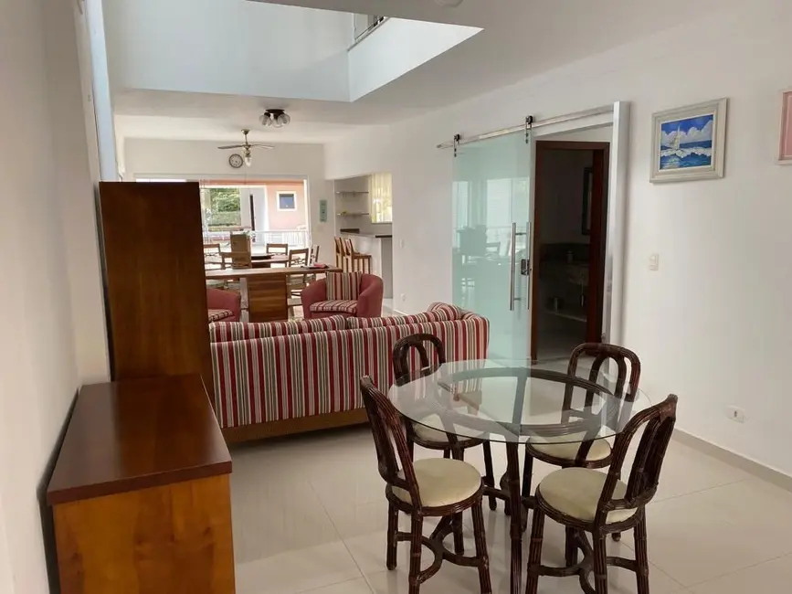 Casa com 6 quartos à venda, 336m2 em Riviera de São Lourenço, Bertioga - SP - imagem 3 Foto 3 de Casa com 6 quartos à venda, 336m2 em Riviera de São Lourenço, Bertioga - SP