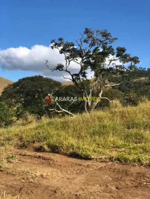 Terreno / Lote à venda, 50000m2 em Goncalves - MG - imagem 5 Foto 5 de Terreno / Lote à venda, 50000m2 em Goncalves - MG