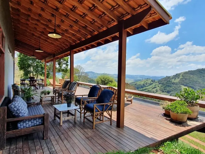 Casa com 2 quartos à venda, 129m2 em Goncalves - MG - imagem 3 Foto 3 de Casa com 2 quartos à venda, 129m2 em Goncalves - MG