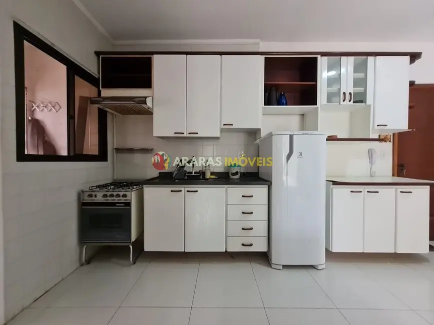 Foto 8 de Apartamento com 1 quarto à venda, 55m2 em Bertioga - SP