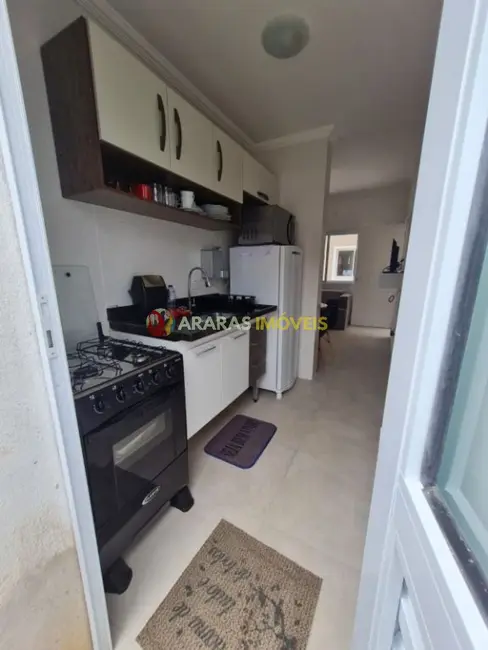 Apartamento com 2 quartos à venda, 51m2 em Centro, Bertioga - SP - imagem 3 Foto 3 de Apartamento com 2 quartos à venda, 51m2 em Centro, Bertioga - SP