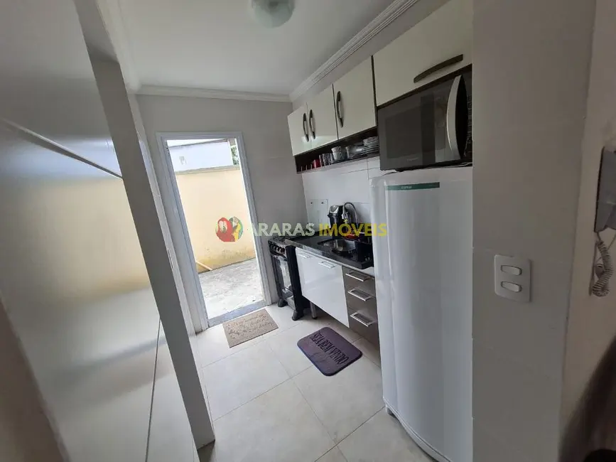 Apartamento com 2 quartos à venda, 51m2 em Centro, Bertioga - SP - imagem 4 Foto 4 de Apartamento com 2 quartos à venda, 51m2 em Centro, Bertioga - SP