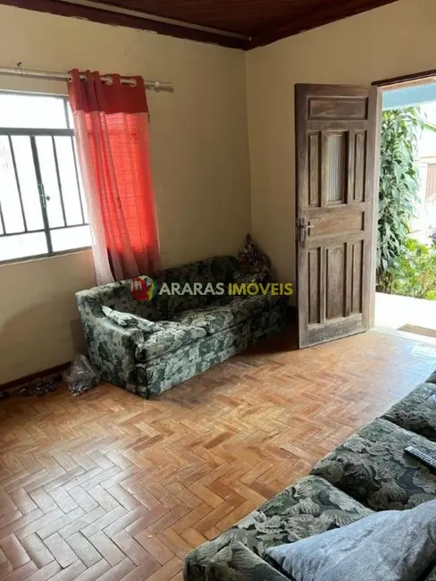 Foto 2 de Casa com 2 quartos à venda, 1800m2 em Sao Bento Do Sapucai - SP