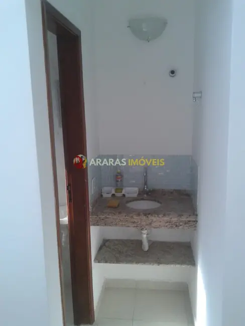 Sala Comercial à venda, 27m2 em Centro, Bertioga - SP - imagem 3 Foto 3 de Sala Comercial à venda, 27m2 em Centro, Bertioga - SP