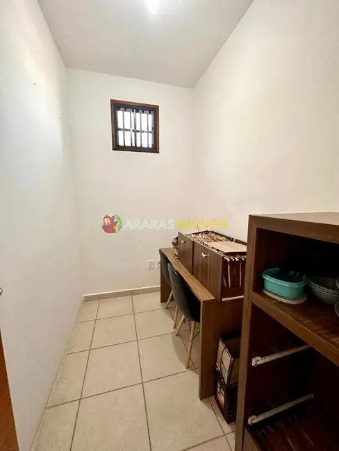 Sala Comercial à venda, 40m2 em Centro, Bertioga - SP - imagem 9 Foto 9 de Sala Comercial à venda, 40m2 em Centro, Bertioga - SP