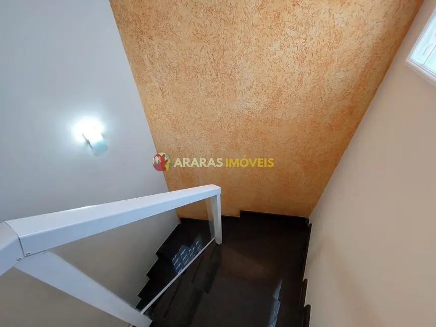 Foto 9 de Casa com 2 quartos à venda, 129m2 em Bertioga - SP