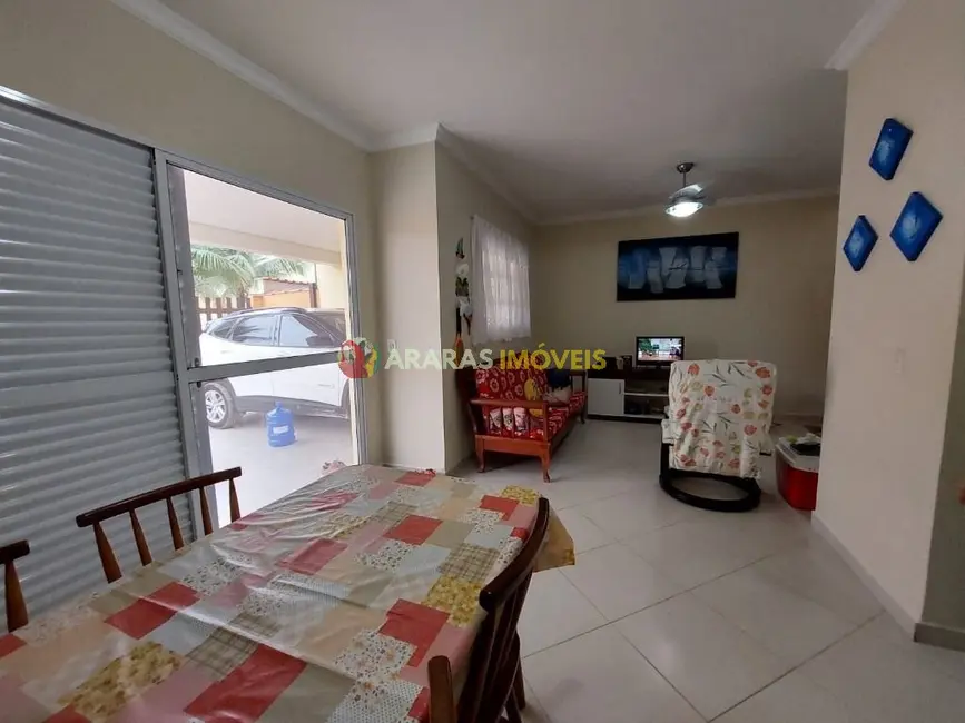 Foto 3 de Casa com 2 quartos à venda, 129m2 em Bertioga - SP