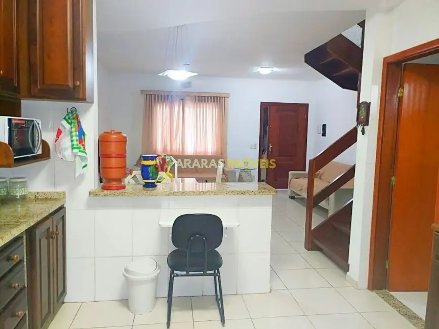 Foto 2 de Casa de Condomínio com 3 quartos à venda, 117m2 em Centro, Bertioga - SP