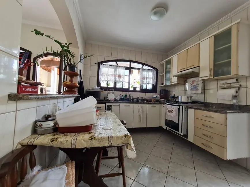 Casa de Condomínio com 4 quartos à venda, 300m2 em Bertioga - SP - imagem 4 Foto 4 de Casa de Condomínio com 4 quartos à venda, 300m2 em Bertioga - SP