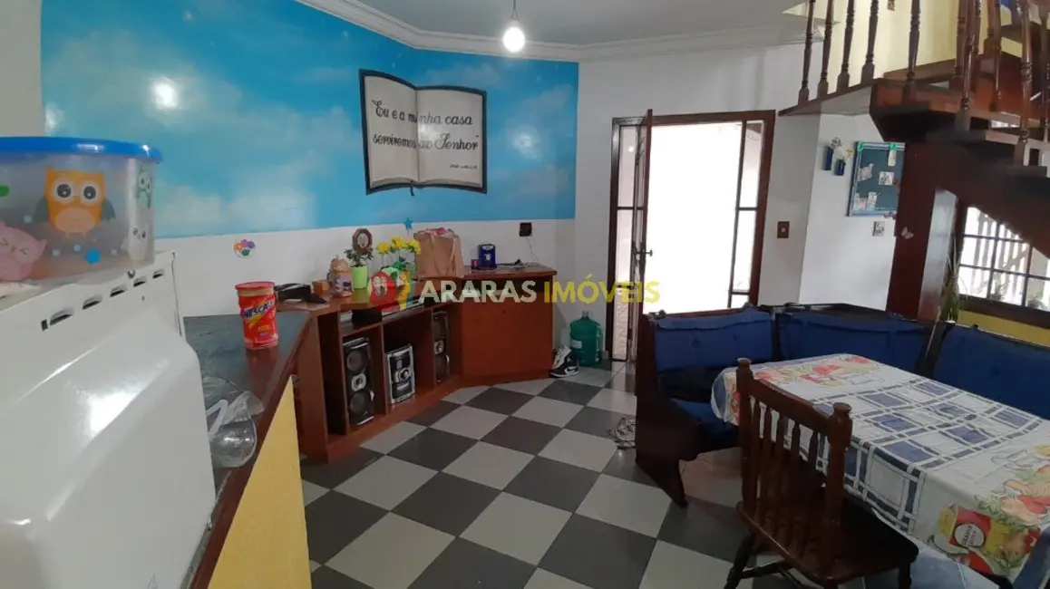 Casa com 5 quartos à venda, 260m2 em Centro, Bertioga - SP - imagem 7 Foto 7 de Casa com 5 quartos à venda, 260m2 em Centro, Bertioga - SP