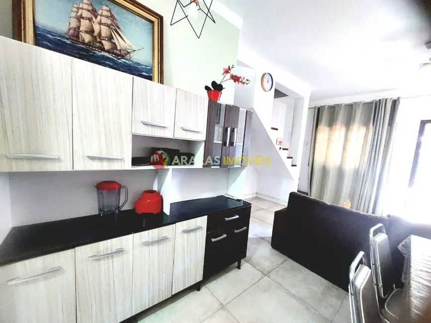 Casa de Condomínio com 2 quartos à venda, 58m2 em Centro, Bertioga - SP - imagem 4 Foto 4 de Casa de Condomínio com 2 quartos à venda, 58m2 em Centro, Bertioga - SP