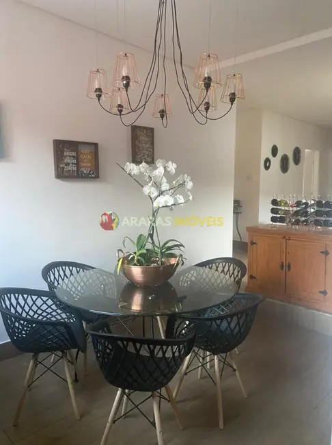 Foto 4 de Casa com 4 quartos à venda, 140m2 em Centro, Sao Bento Do Sapucai - SP