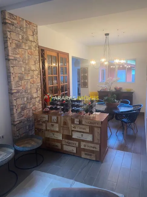 Foto 5 de Casa com 4 quartos à venda, 140m2 em Centro, Sao Bento Do Sapucai - SP