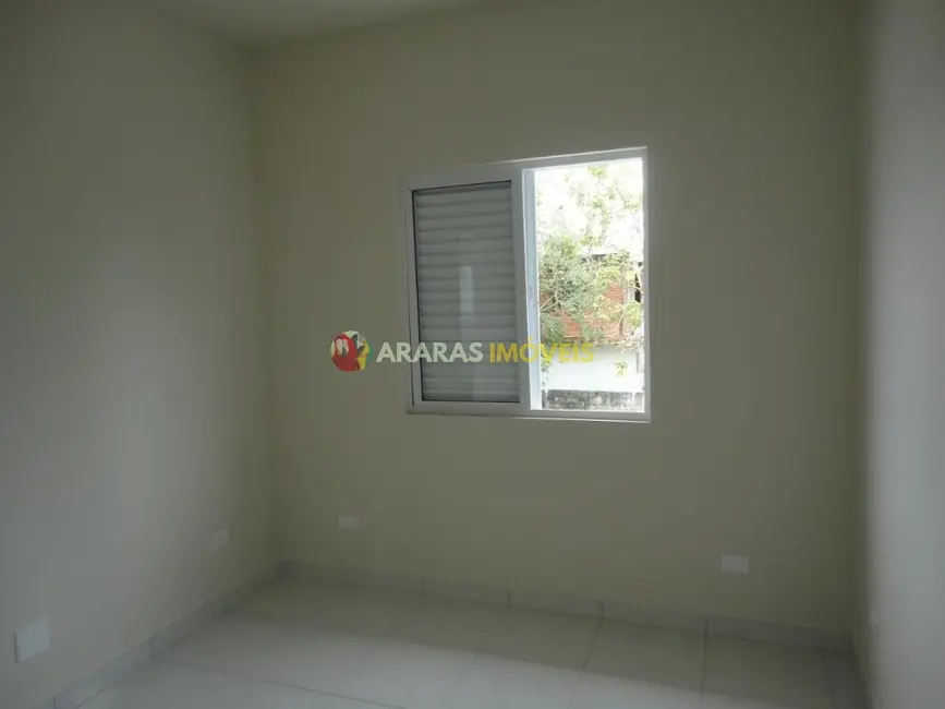 Casa de Condomínio com 2 quartos à venda, 47m2 em Bertioga - SP - imagem 3 Foto 3 de Casa de Condomínio com 2 quartos à venda, 47m2 em Bertioga - SP