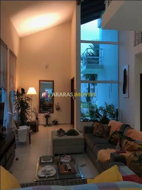 Foto 3 de Casa de Condomínio com 5 quartos à venda, 325m2 em Bertioga - SP