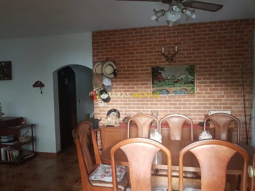 Foto 3 de Casa com 3 quartos à venda, 215m2 em Bertioga - SP