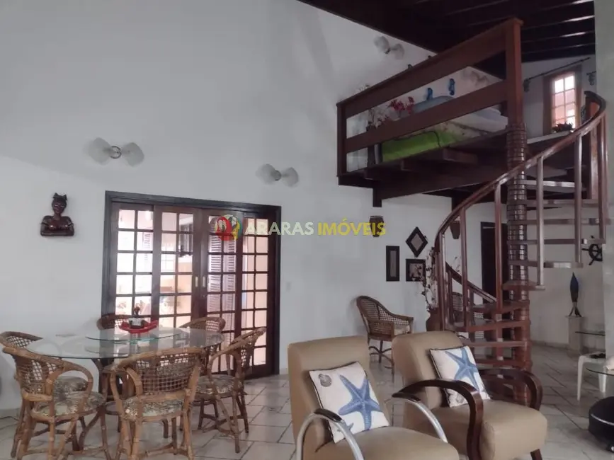 Foto 3 de Casa de Condomínio com 3 quartos à venda, 181m2 em Bertioga - SP