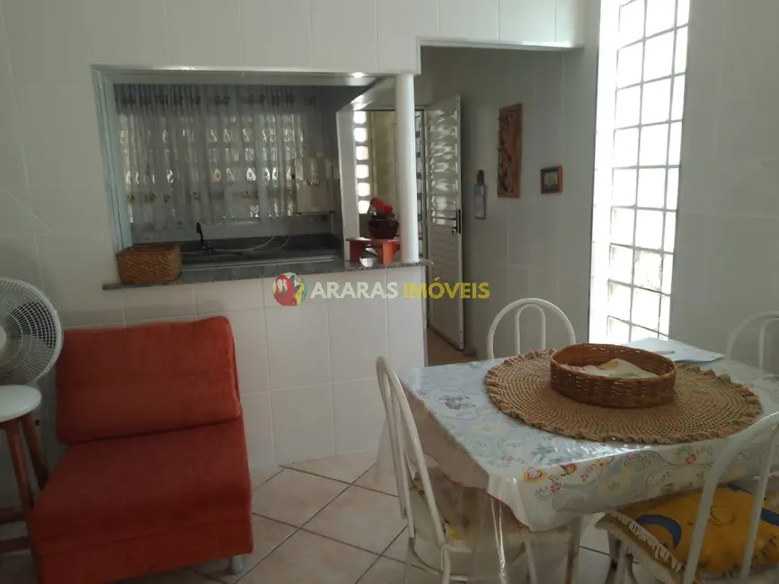 Casa com 1 quarto à venda, 51m2 em Bertioga - SP - imagem 4 Foto 4 de Casa com 1 quarto à venda, 51m2 em Bertioga - SP