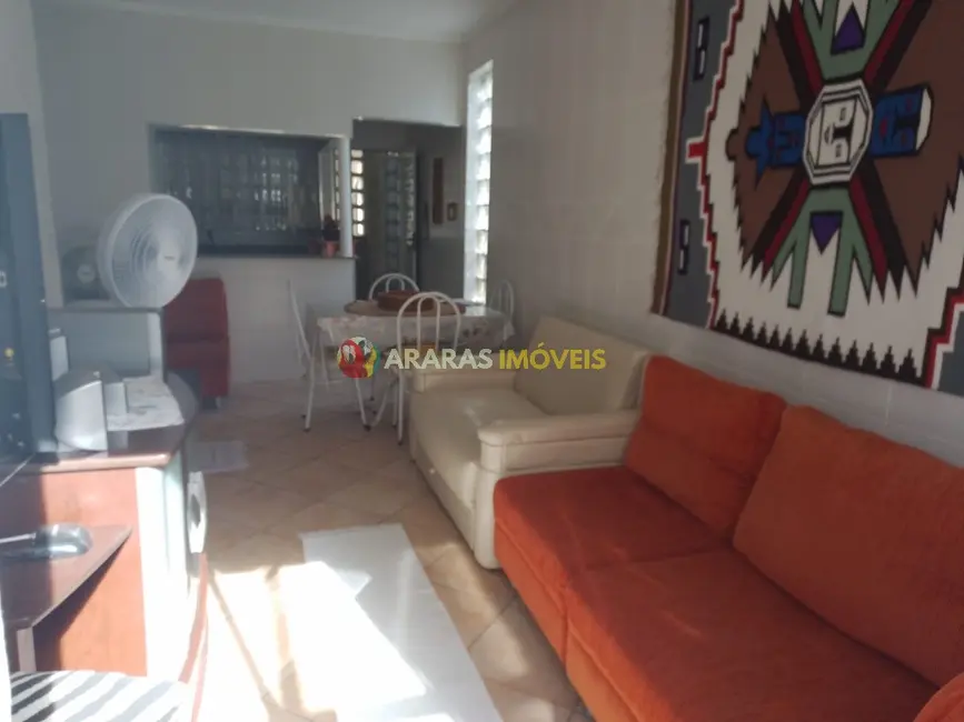 Casa com 1 quarto à venda, 51m2 em Bertioga - SP - imagem 3 Foto 3 de Casa com 1 quarto à venda, 51m2 em Bertioga - SP