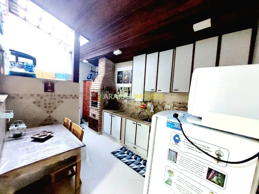 Foto 9 de Casa com 2 quartos à venda, 89m2 em Bertioga - SP