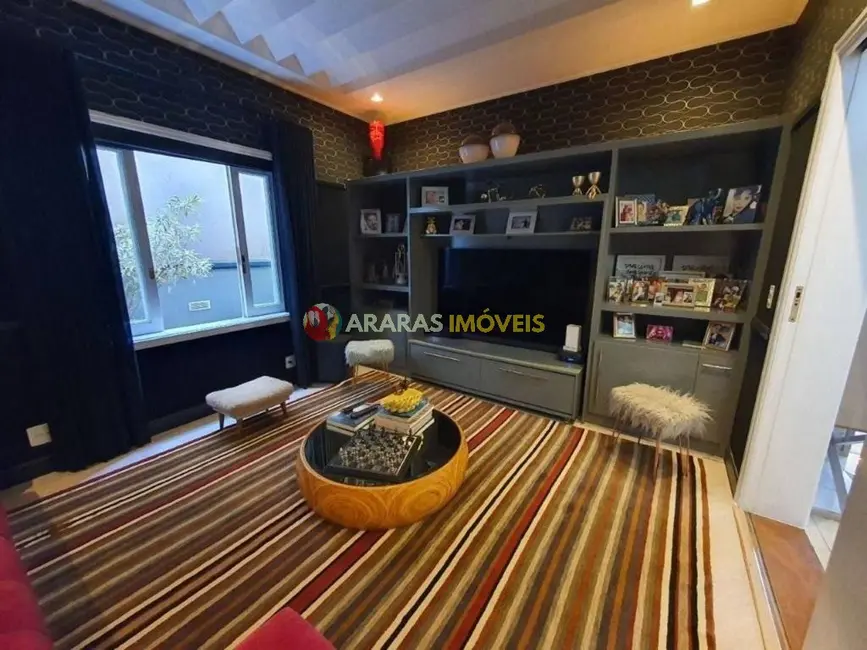 Foto 4 de Casa com 4 quartos à venda, 527m2 em Centro, Bertioga - SP