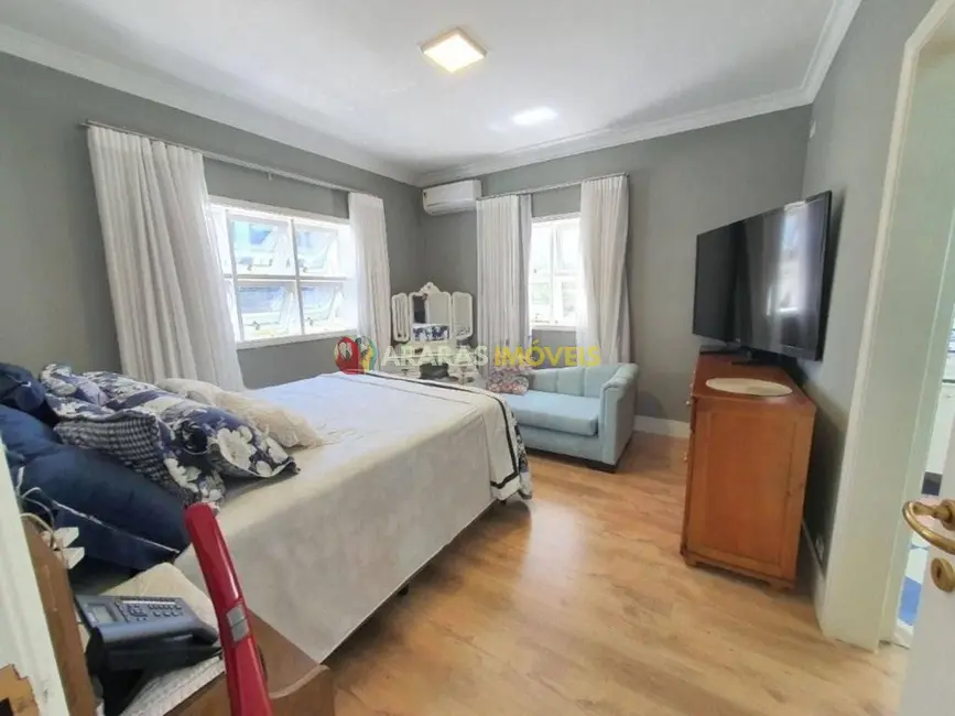 Foto 9 de Casa com 4 quartos à venda, 527m2 em Centro, Bertioga - SP