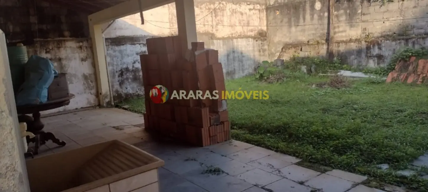 Foto 9 de Casa com 2 quartos à venda, 300m2 em Bertioga - SP