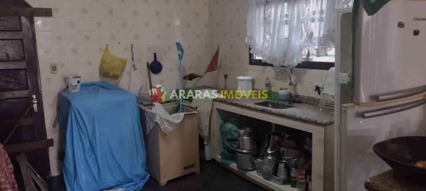 Foto 4 de Casa com 2 quartos à venda, 300m2 em Bertioga - SP