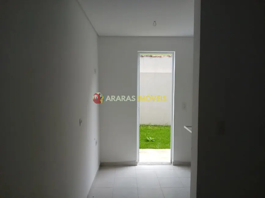 Foto 5 de Apartamento com 2 quartos à venda, 42m2 em Bertioga - SP